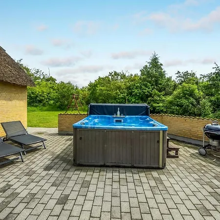 Ferienhaus Schönes Haus In Mit Sauna *